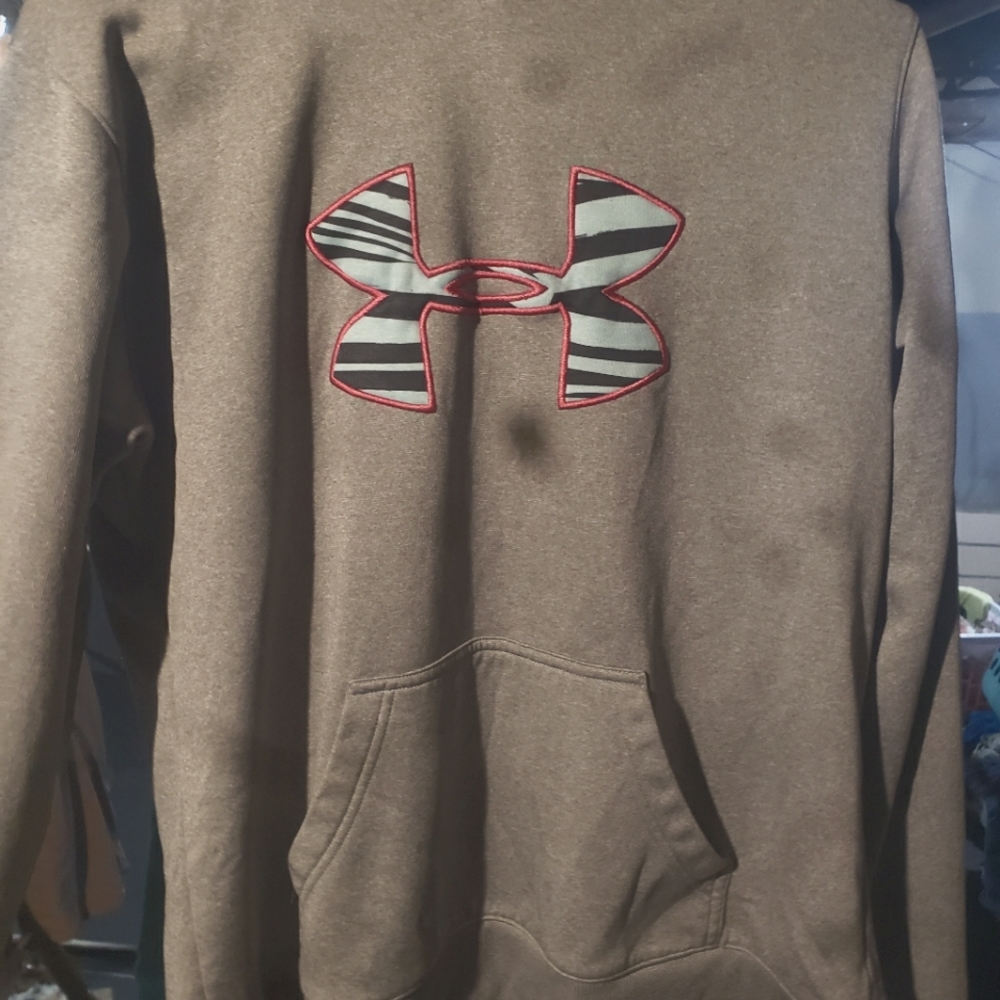 under armor hoodie